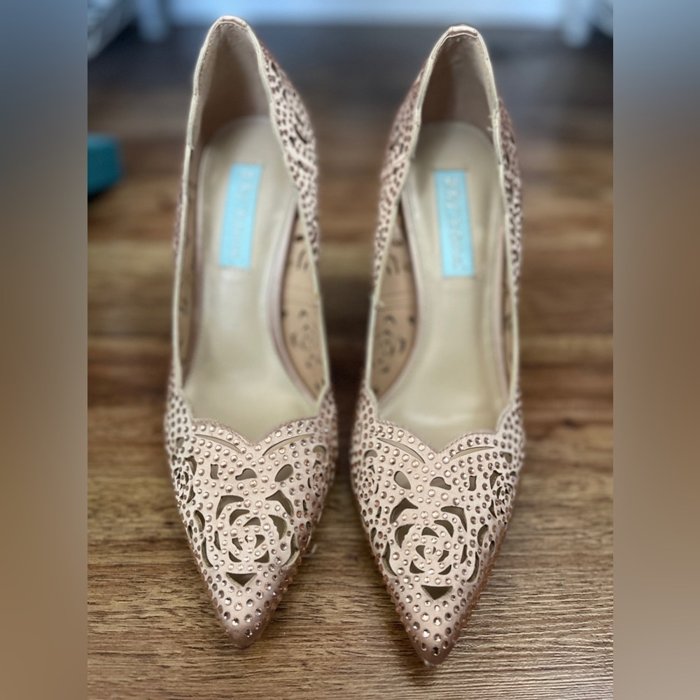 Betsy Johnson rhinestone pumps - Picture 3 of 4